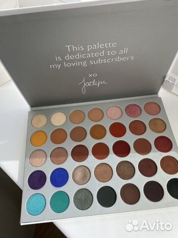 Палетка теней Morphe Jaclyn Hill