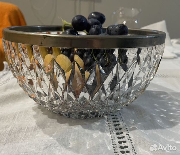 Ваза хрустальная