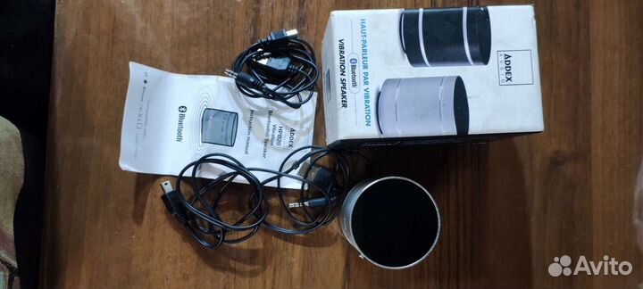 Вибрационная портативная колонка