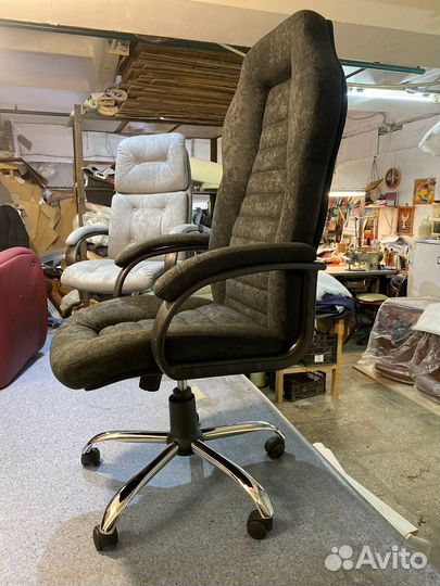 Кресло офисное