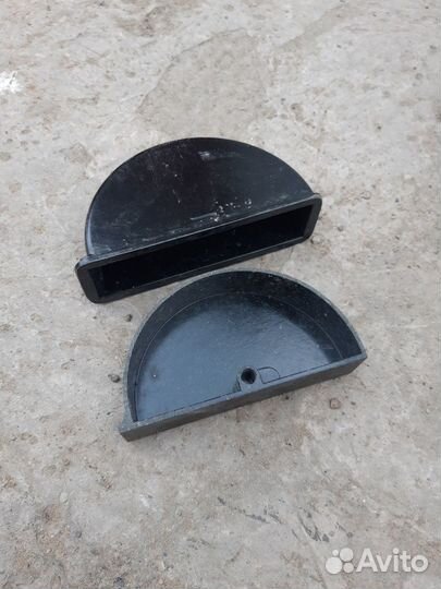 Пепельницы УАЗ 452,новые 80 шт