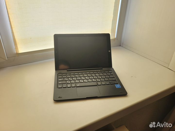 Планшет-трансформер Irbis tw96