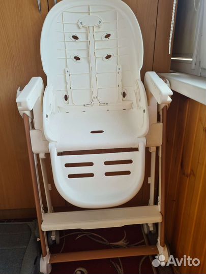Стульчик для кормления happy baby berny v2
