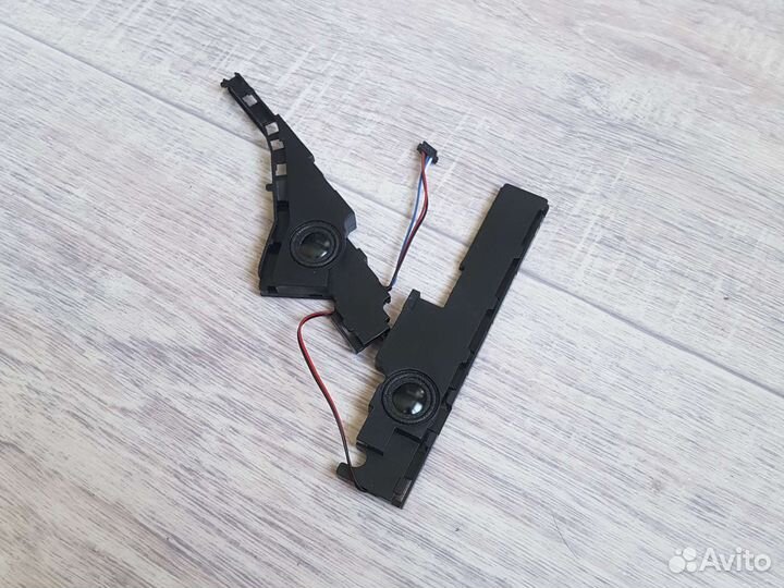 Новые Динамики asus x550 x552