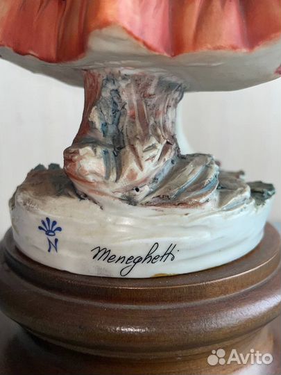 Фарфоровая статуэтка Meneghetti Capodimonte