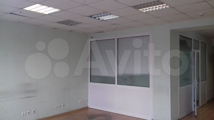 Офисный блок на ул.Некрасова, 8 эт, 45м2 - без ком