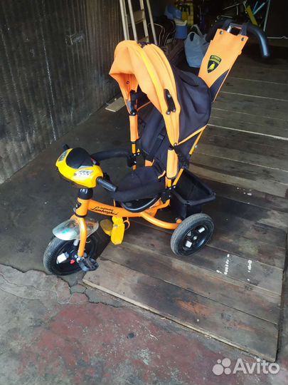 Детский велосипед с ручкой бу