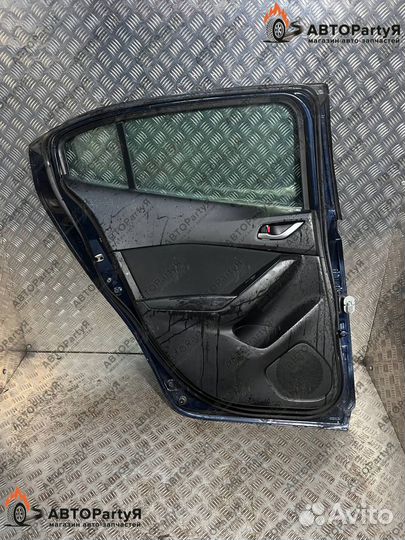 Дверь Mazda 3 задняя левая
