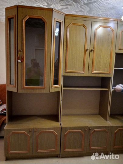 Стенка,размер 3,20+2,30, состояние на 5