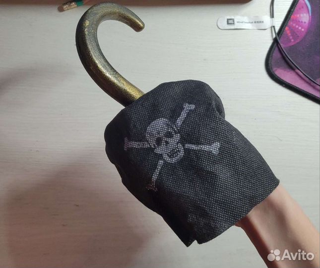 Крюк пиратский