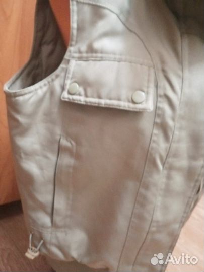 Жилетка женская утепленная