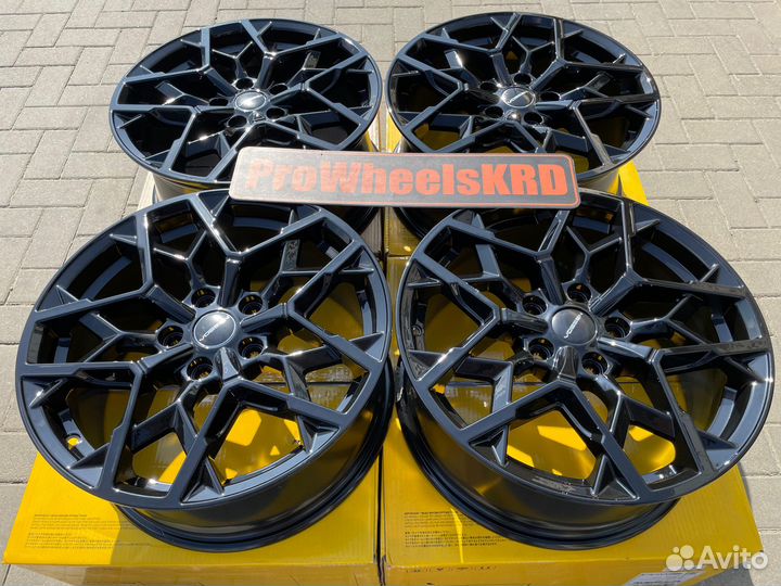 Диски New Vossen r17 5*112