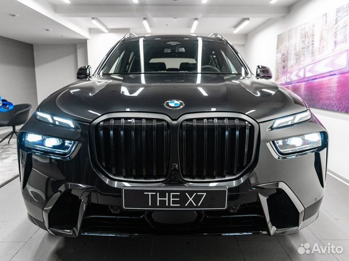 BMW X7 3.0 AT, 2023