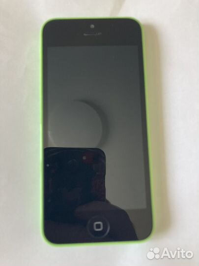Телефон iPhone 5c