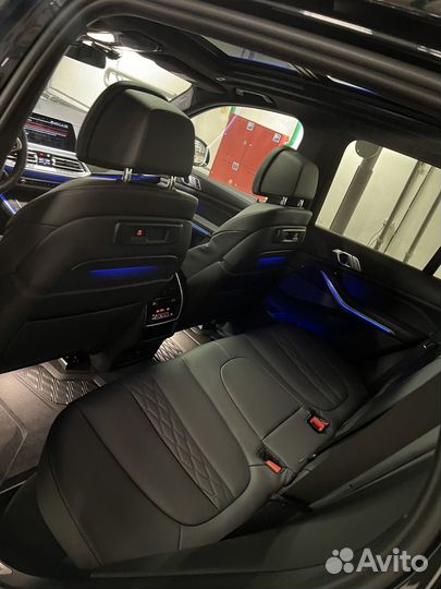 BMW X5 M 4.4 AT, 2022, 5 000 км