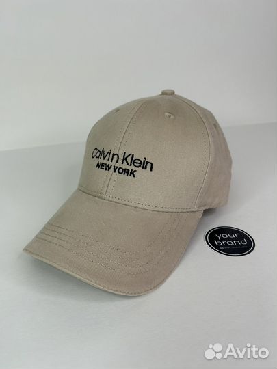 Кепка / бейсболка Calvin Klein бежевая