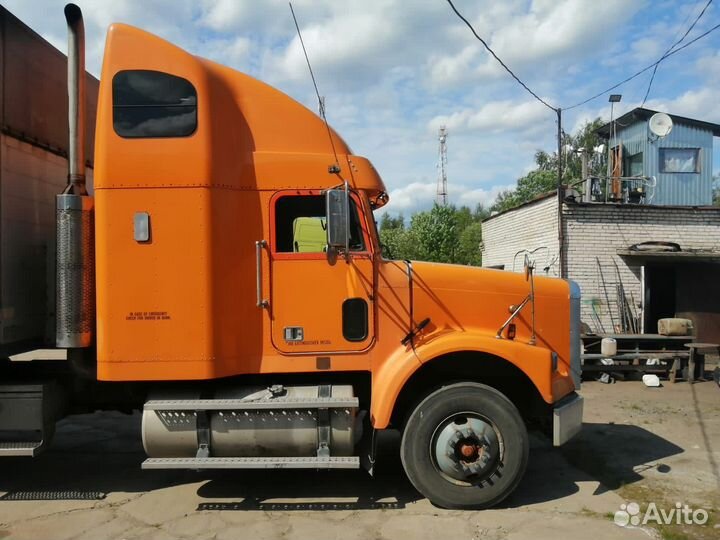 Freightliner FLD, 2004