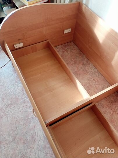 Кровать односпальная 90х190