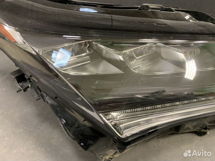 Lexus RX4 RX350 RX200t Full LED 15-19г фара правая