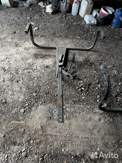 Корзина под запаски на полуприцеп