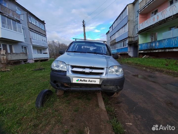 Chevrolet Niva 1.7 МТ, 2010, 252 436 км