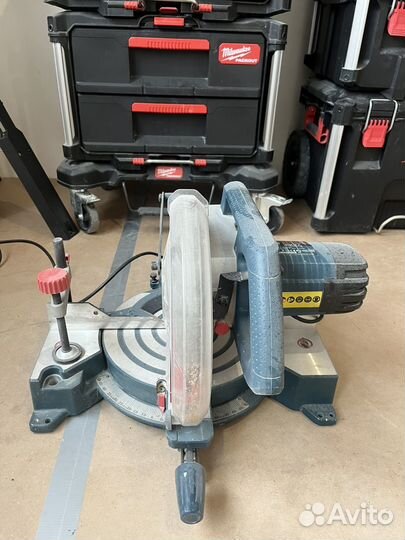 Торцовочная пила bosch gcm10j