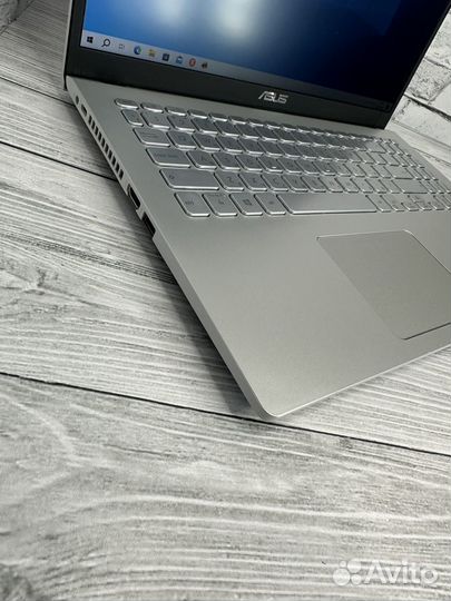 Мощный Asus - i3 / MX250