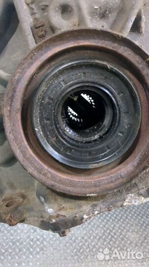 Редуктор моста Mercedes E W211, 2008