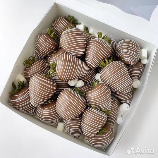 Клубника в Шоколаде, десерт к чаю в Казани