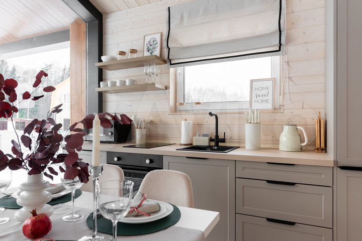 Дом 65 м² на участке 6 сот.