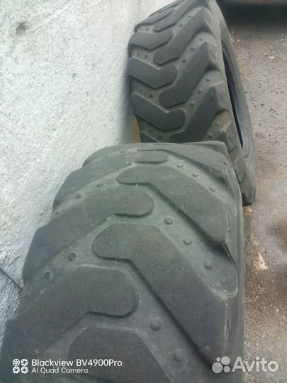 Maxam MS901 12.5/80 R12