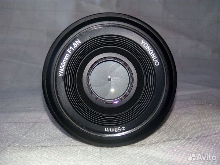 Объектив YongNuo AF 50mm f/1.8 Nikon F
