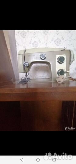 Швейная машинка