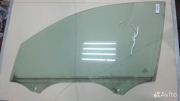 Стекло боковой двери Audi Q3, 2012
