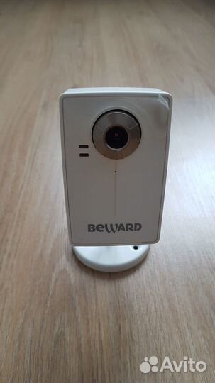 IP камера с Wi-Fi Beward N13201