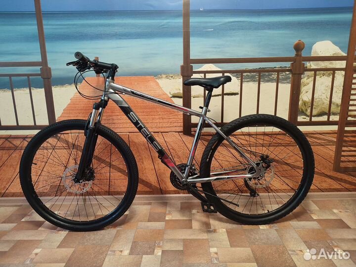 Stels navigator 900