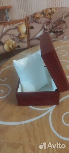 Шкатулка для часов