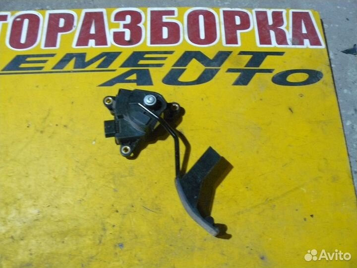 Педаль газа для Nissan X-Trail (T31) 2008г