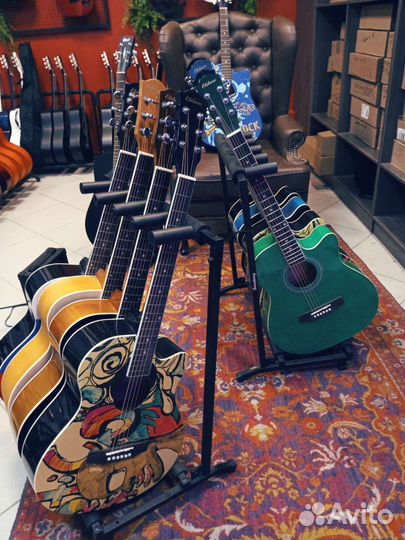 Гитары акустические и электро-акустические