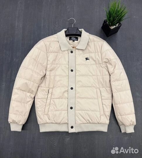 Бомбер весенний Burberry