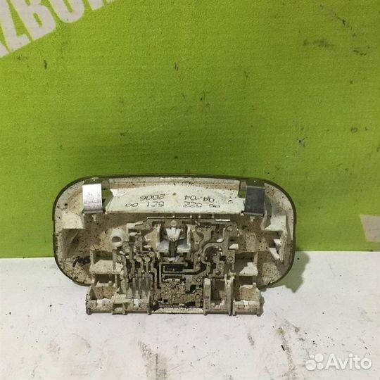 Плафон салонный Пежо 307