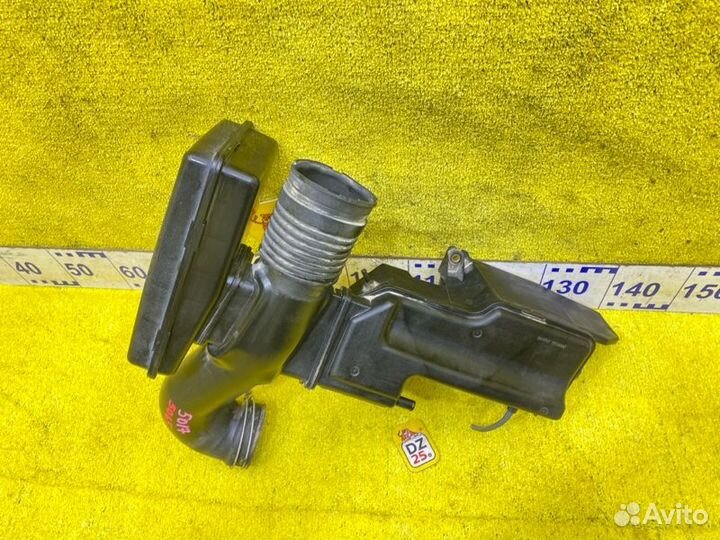 Патрубок воздушного фильтра передний Toyota Land 138863