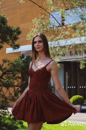 Вечернее платье