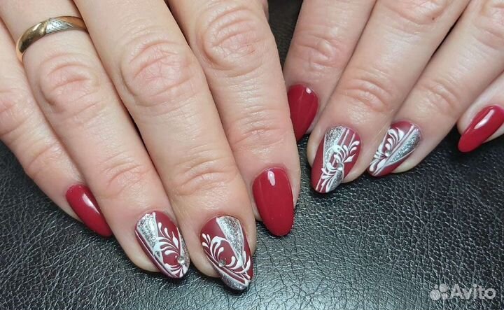 Маникюр, педикюр, наращивание ногтей