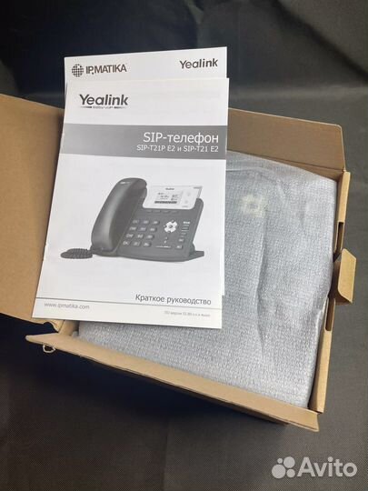 IP телефоны Yealink, Cisco