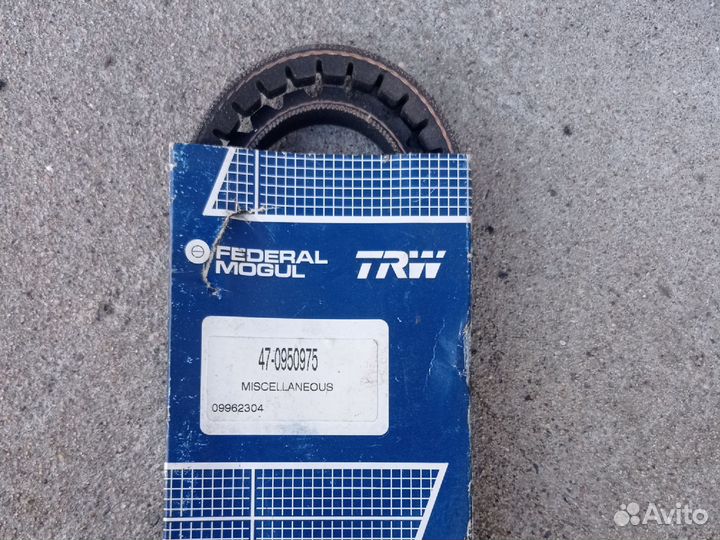 Ремень клиновой 10х975