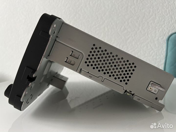 Штатная магнитола на volkswagen tiguan 1