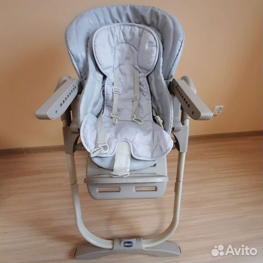 Стульчик для кормления chicco