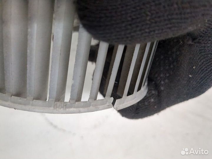 Двигатель отопителя Mercedes Sprinter