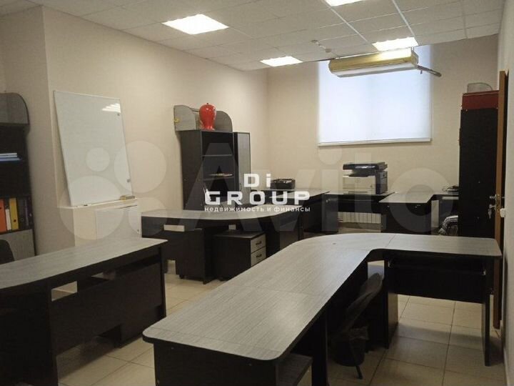 Помещение под офис с мебелью 240 кв м